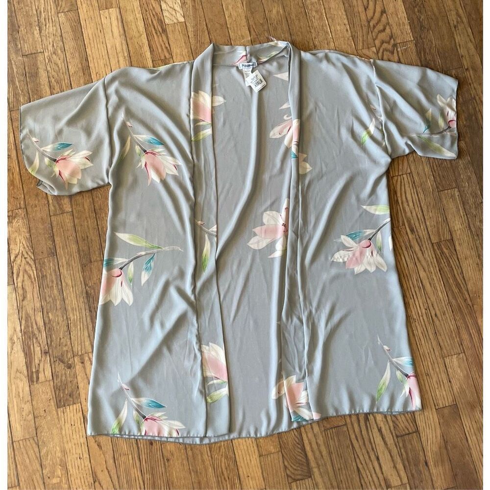 StitchWurks Gray Floral Kimono 2X New Flowy